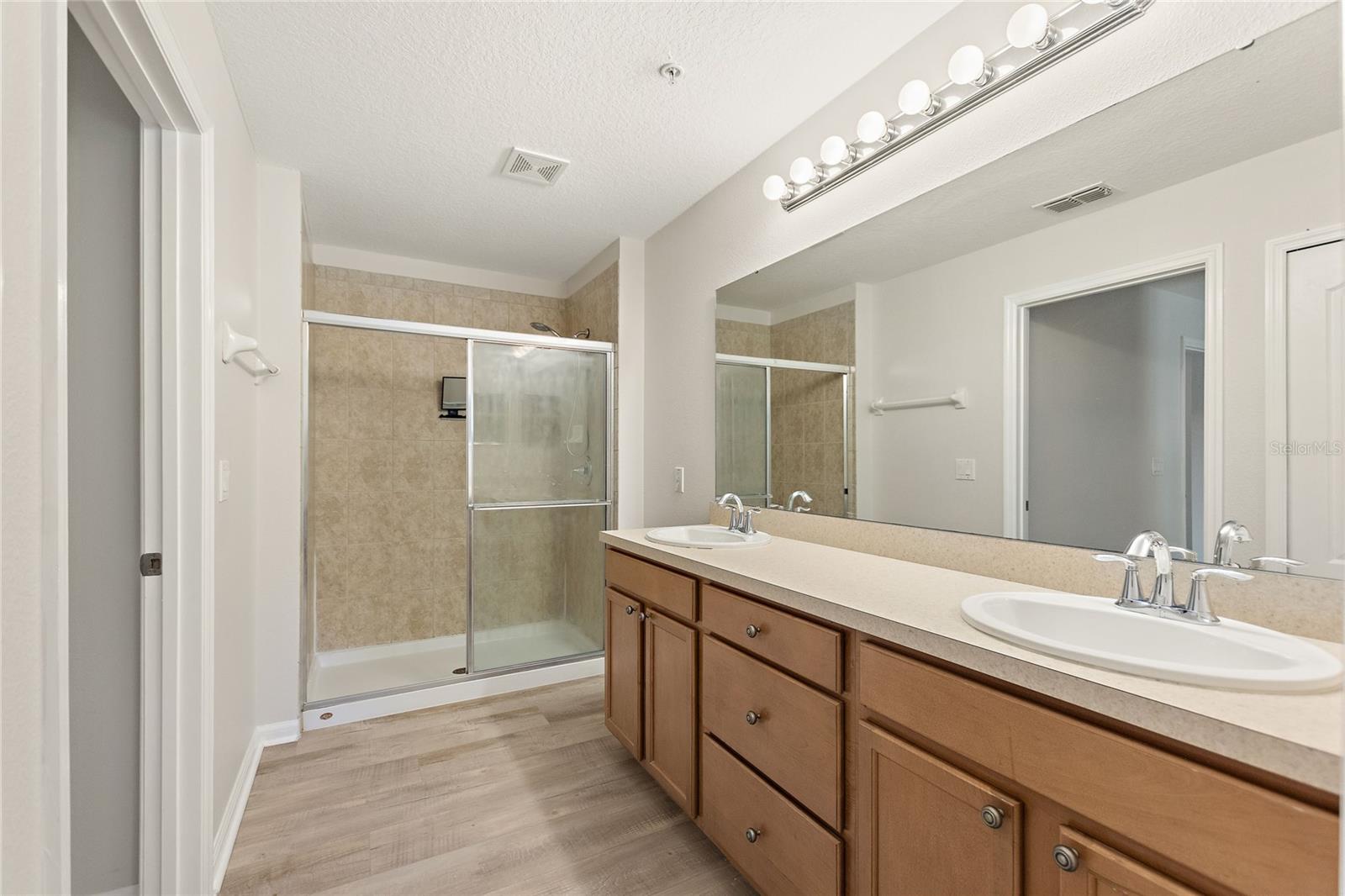 1220 PRIORY CIR, WINTER GARDEN, FL — photo 37