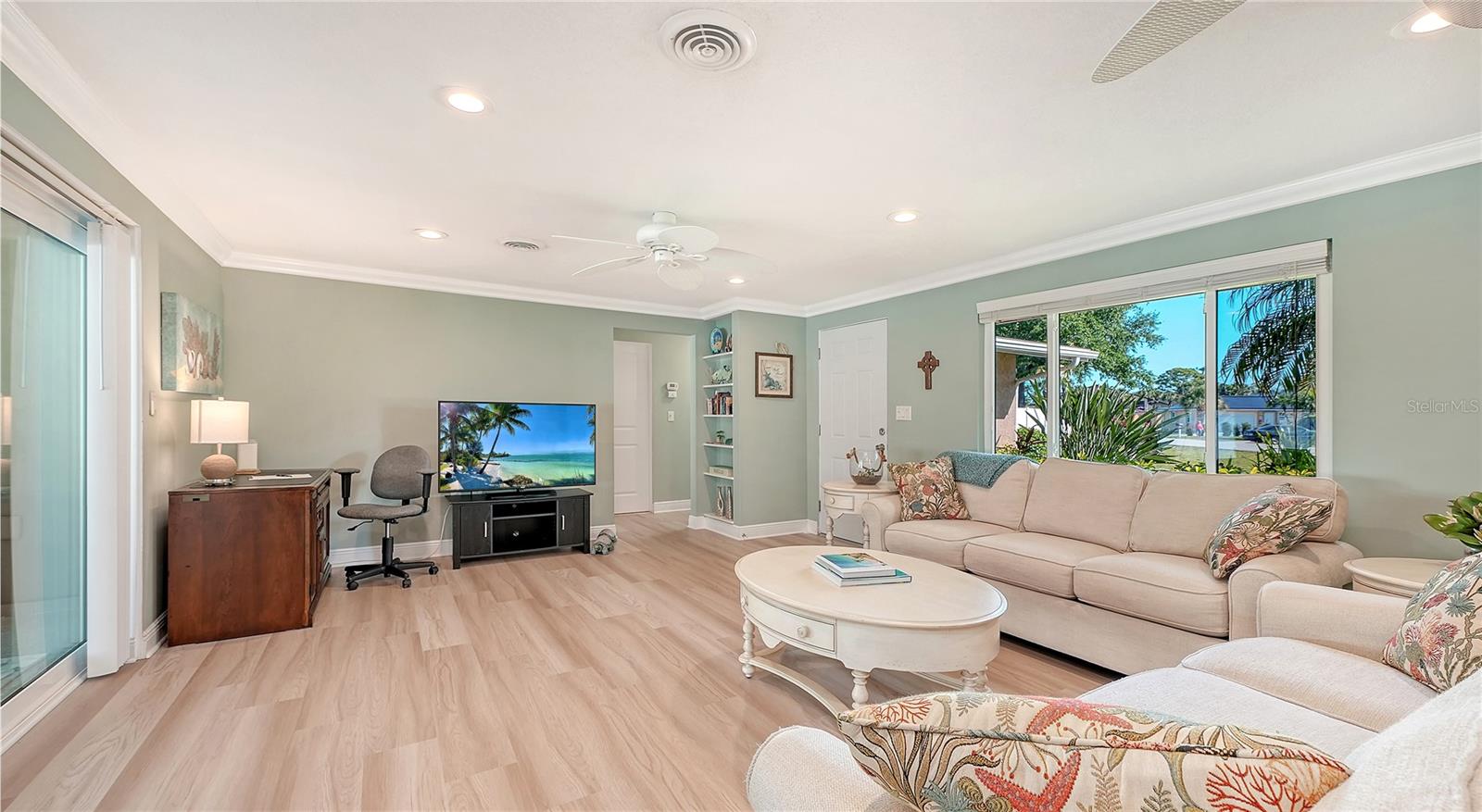 6620 AVENUE C, SARASOTA, FL — photo 12