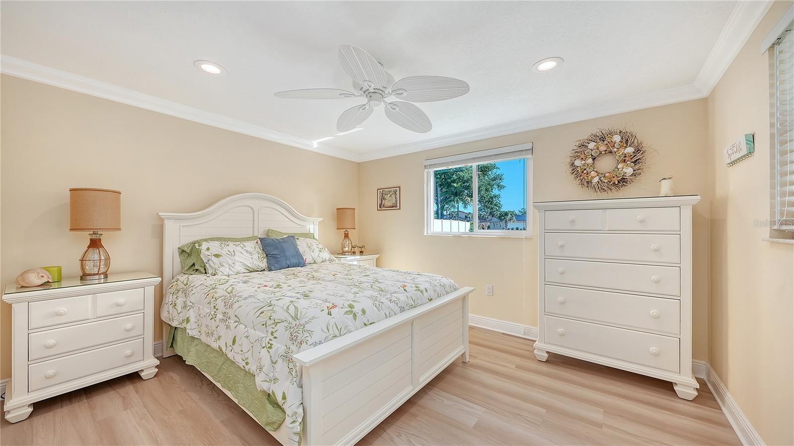 6620 AVENUE C, SARASOTA, FL — photo 20