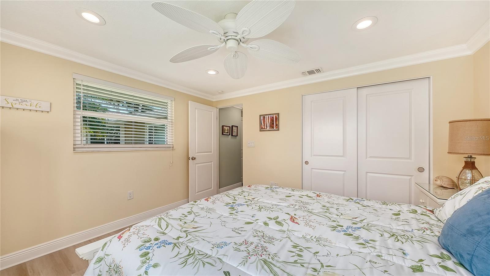 6620 AVENUE C, SARASOTA, FL — photo 21