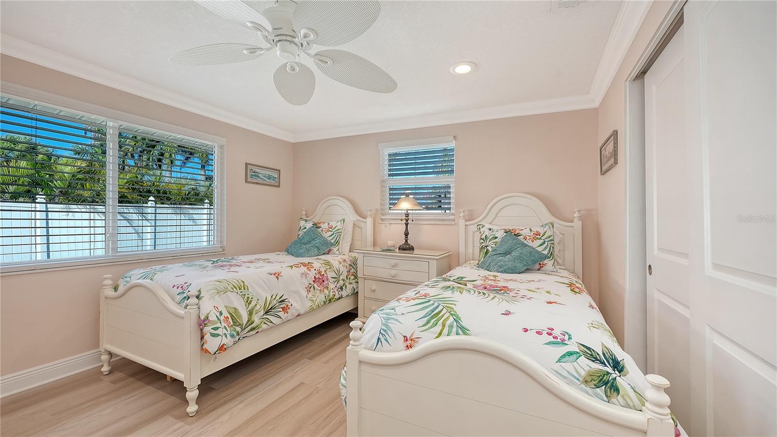 6620 AVENUE C, SARASOTA, FL — photo 25
