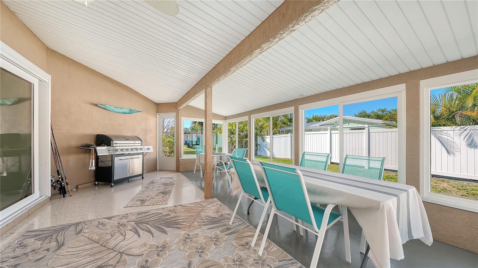 6620 AVENUE C, SARASOTA, FL — photo 29