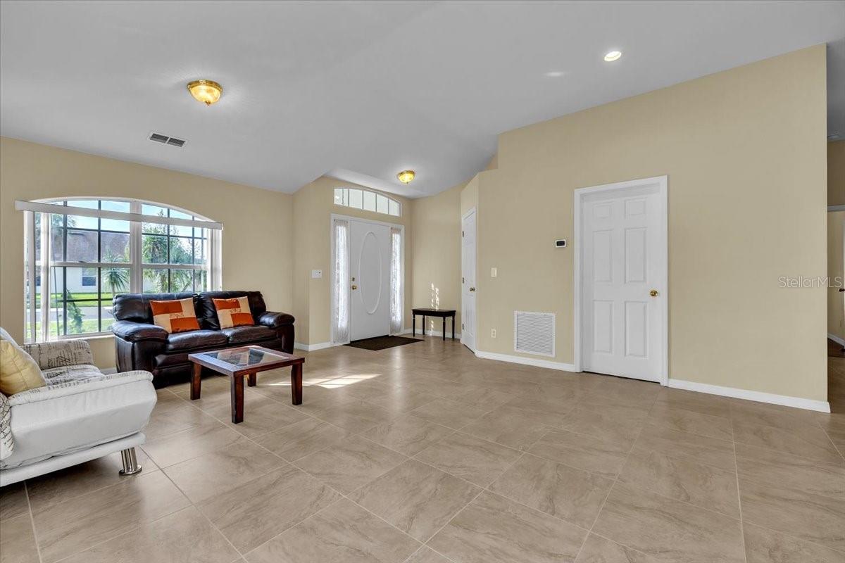 8571 GASSNER WAY, LEHIGH ACRES, FL — photo 11