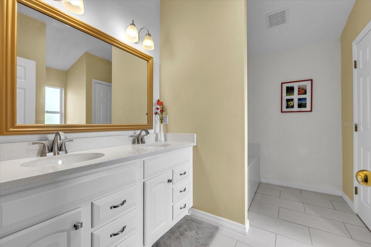 8571 GASSNER WAY, LEHIGH ACRES, FL — photo 34