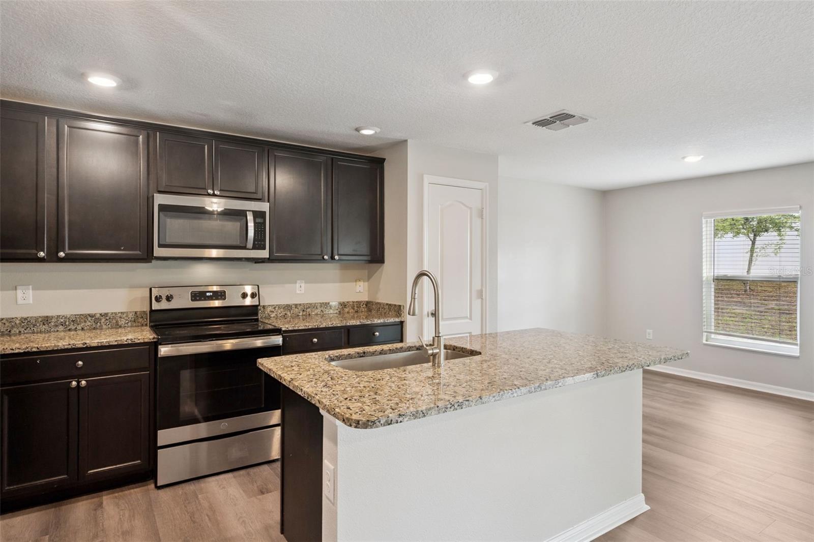12019 INDIAN GRASS WAY, LEESBURG, FL — photo 10