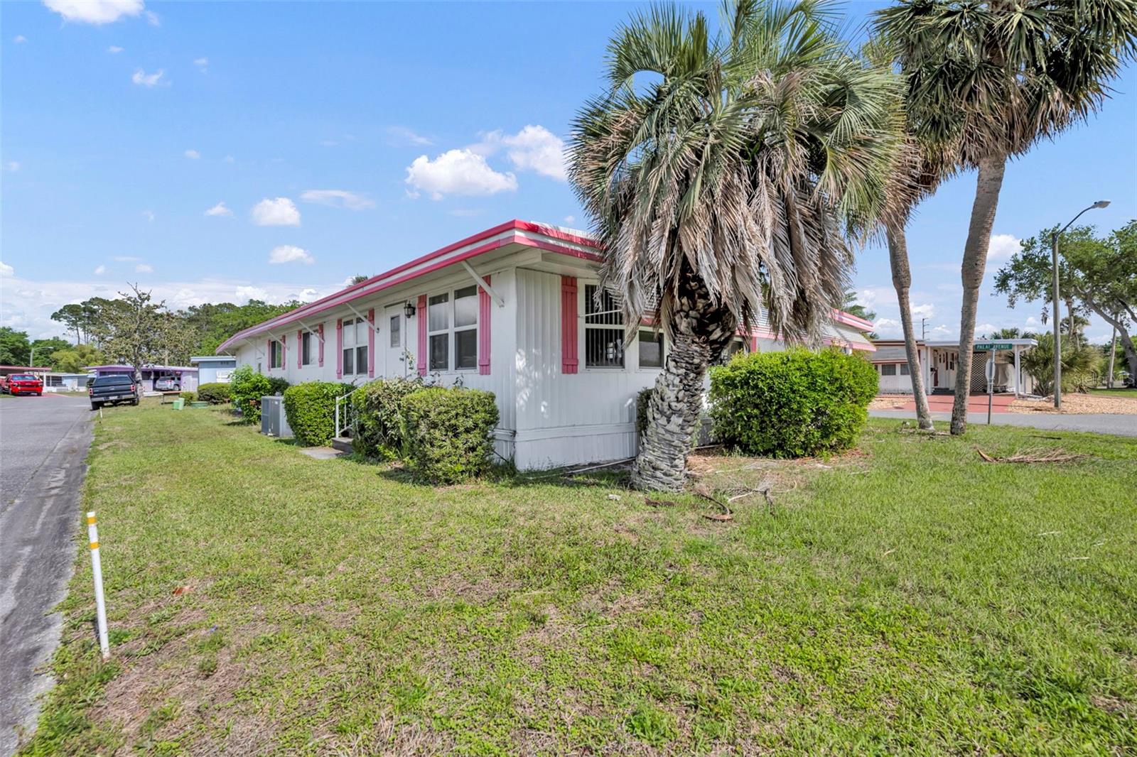 270 PALAI AVE, LEESBURG, FL — photo 57