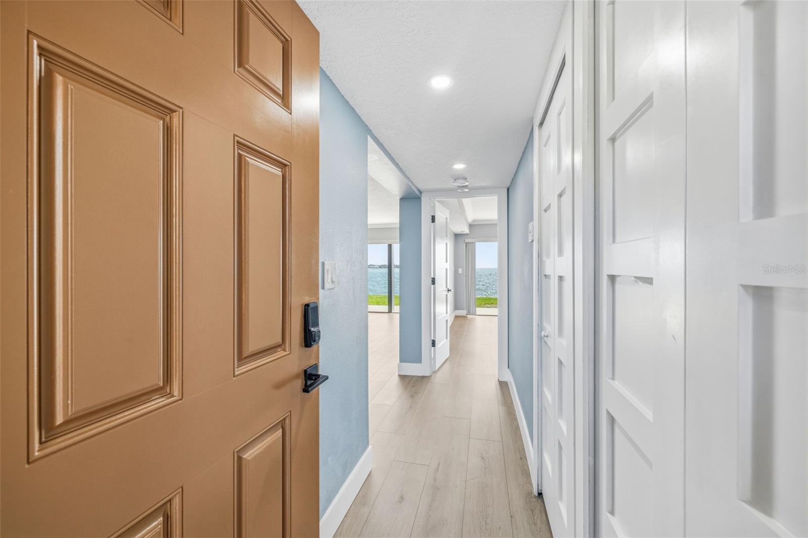 7520 SUNSHINE SKYWAY LN S #T22, ST PETERSBURG, FL — photo 9