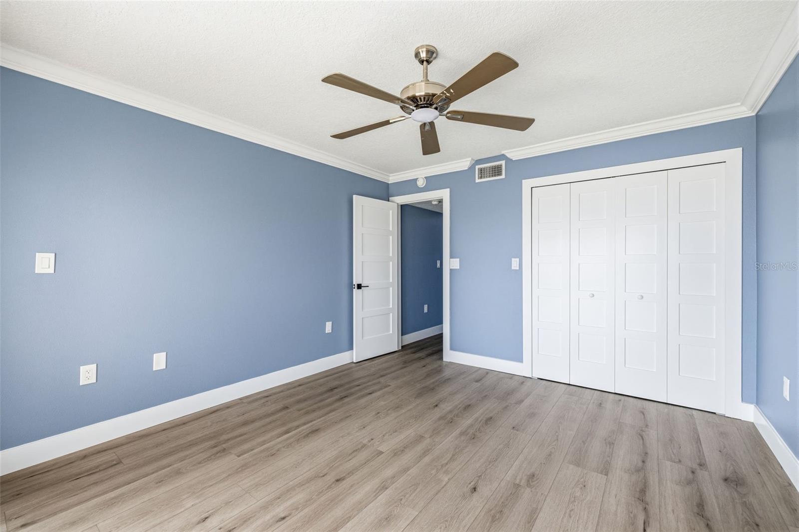 7520 SUNSHINE SKYWAY LN S #T22, ST PETERSBURG, FL — photo 30