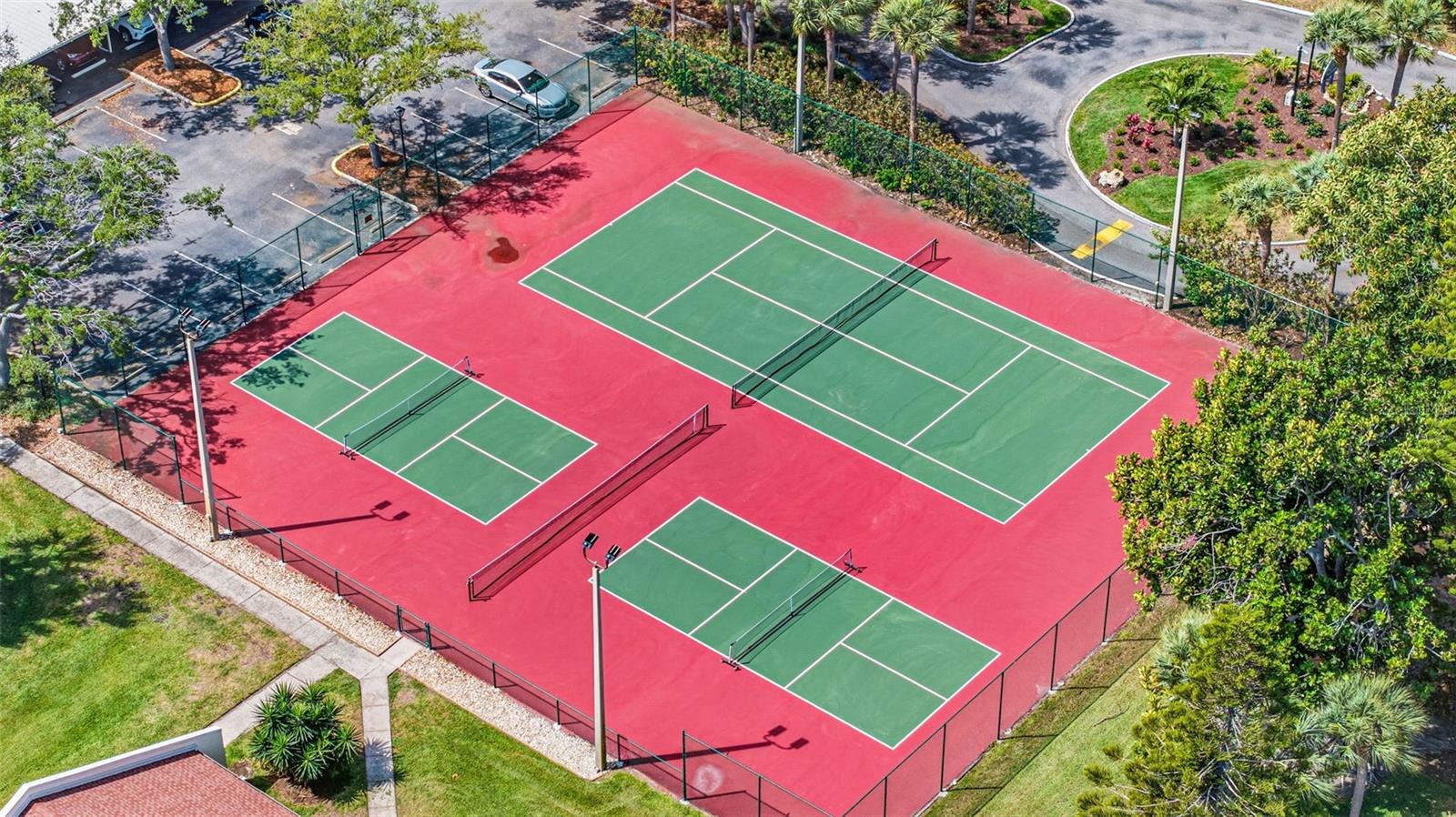 7520 SUNSHINE SKYWAY LN S #T22, ST PETERSBURG, FL — photo 42
