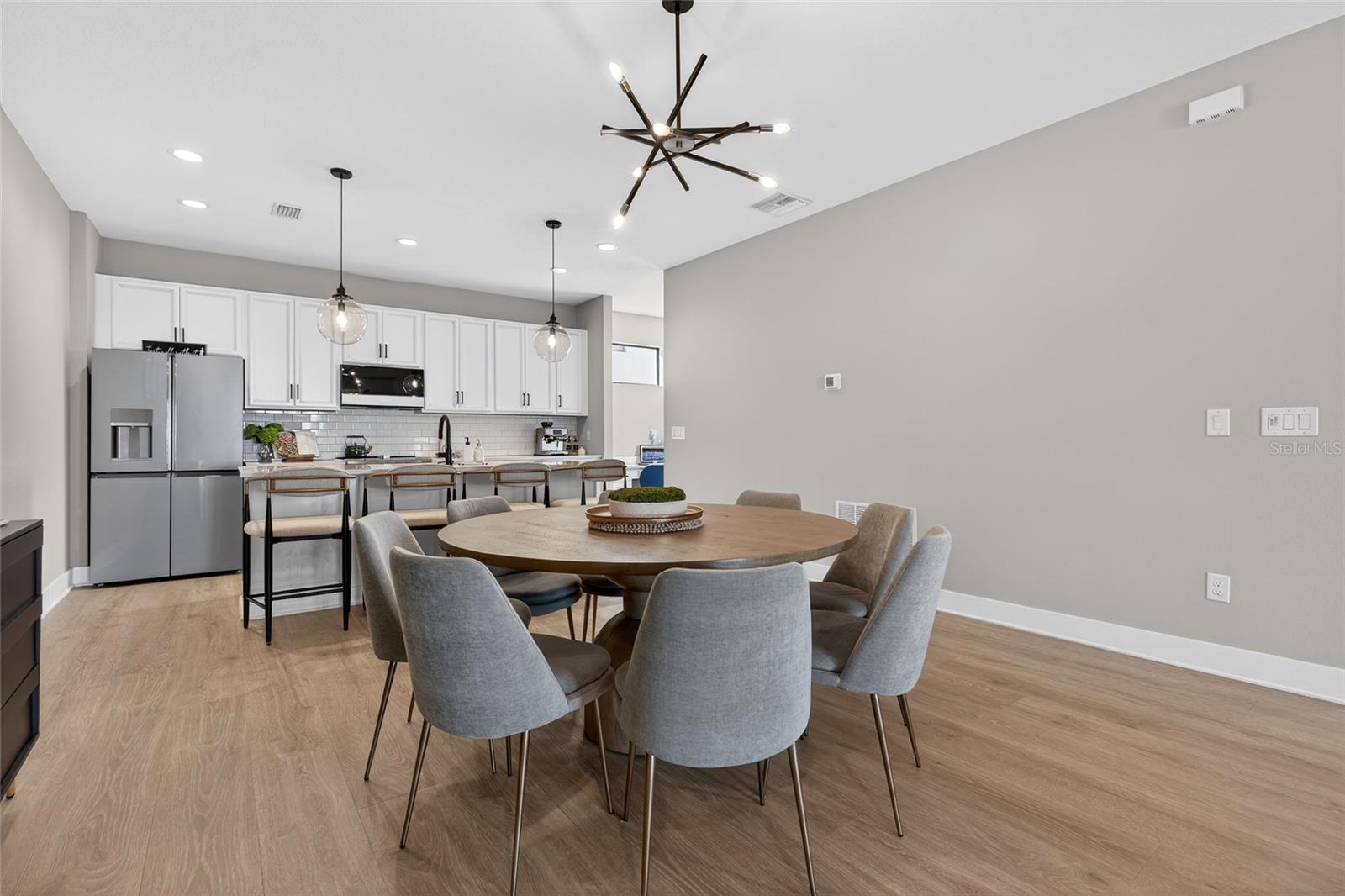 2526 13TH AVE N, ST PETERSBURG, FL — photo 26