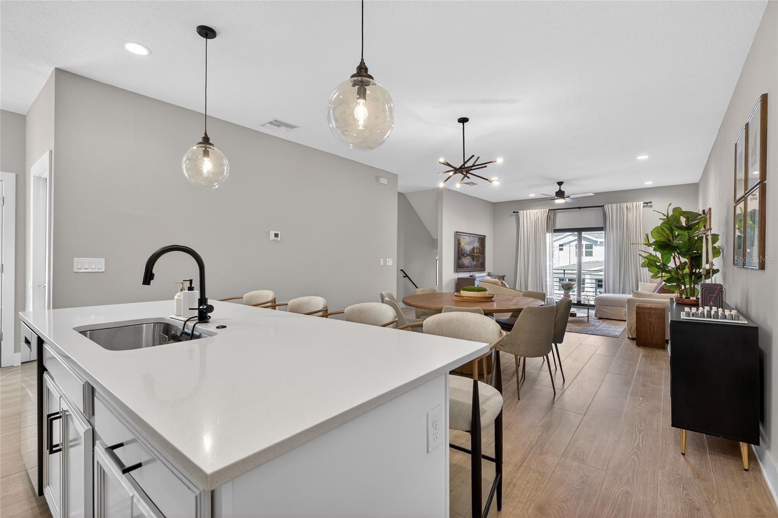 2526 13TH AVE N, ST PETERSBURG, FL — photo 30