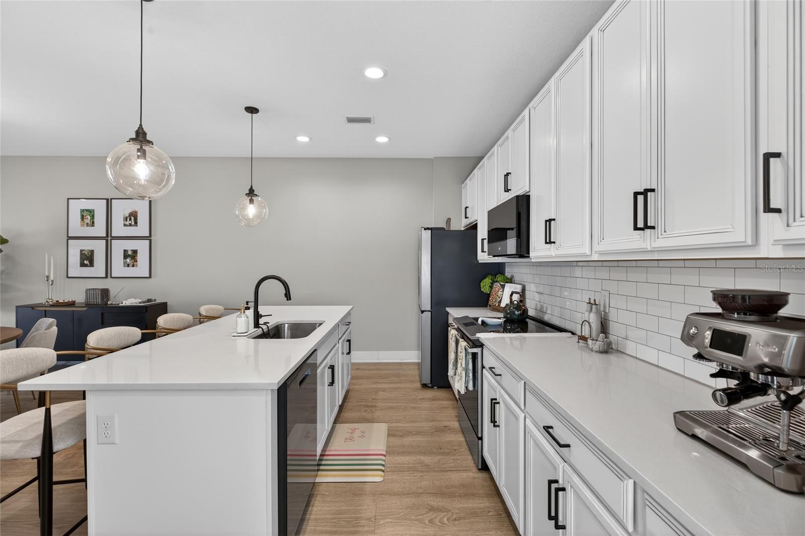 2526 13TH AVE N, ST PETERSBURG, FL — photo 33
