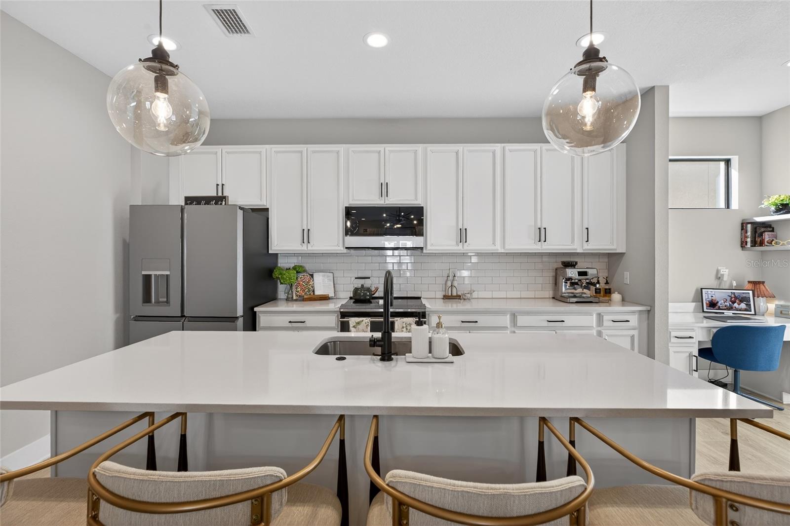 2526 13TH AVE N, ST PETERSBURG, FL — photo 35