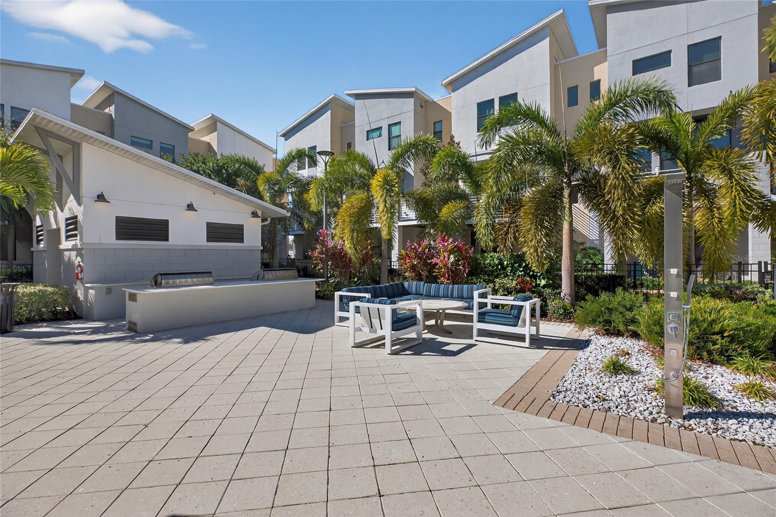 2526 13TH AVE N, ST PETERSBURG, FL — photo 57