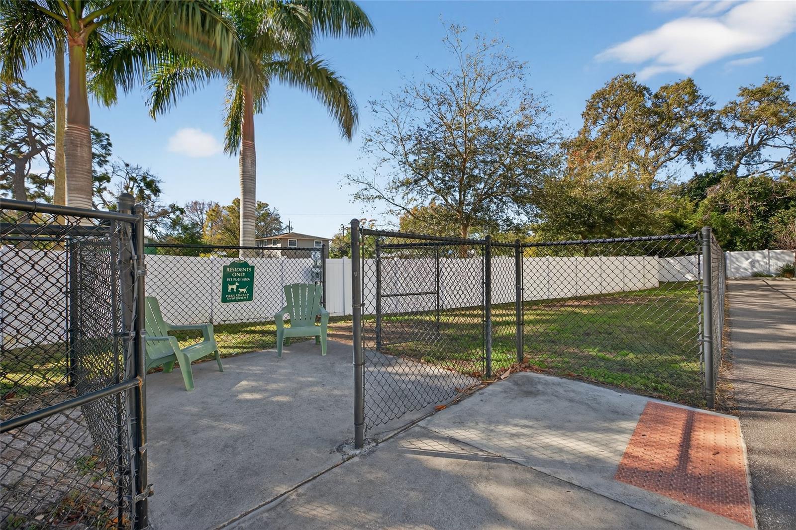 2526 13TH AVE N, ST PETERSBURG, FL — photo 60