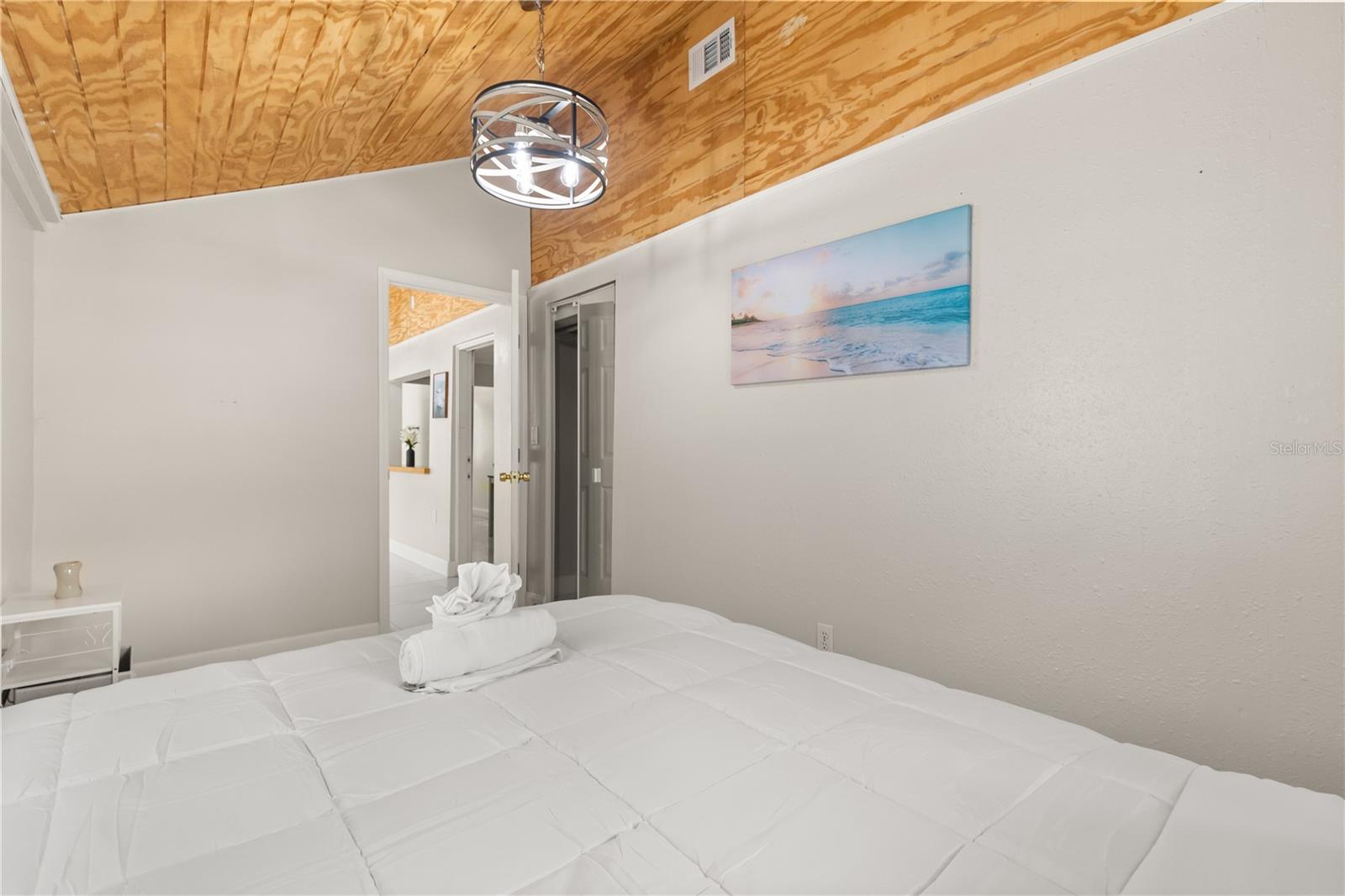 306 MARSHALL ST, CLEARWATER, FL — photo 12