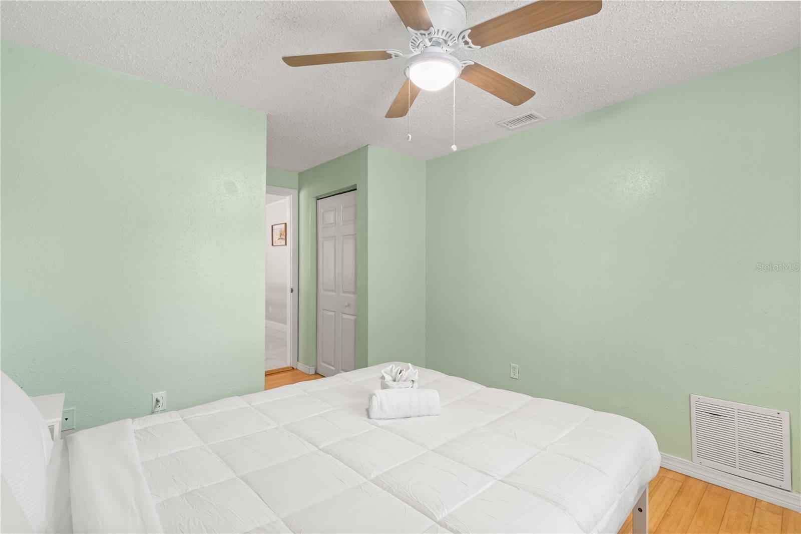 306 MARSHALL ST, CLEARWATER, FL — photo 16