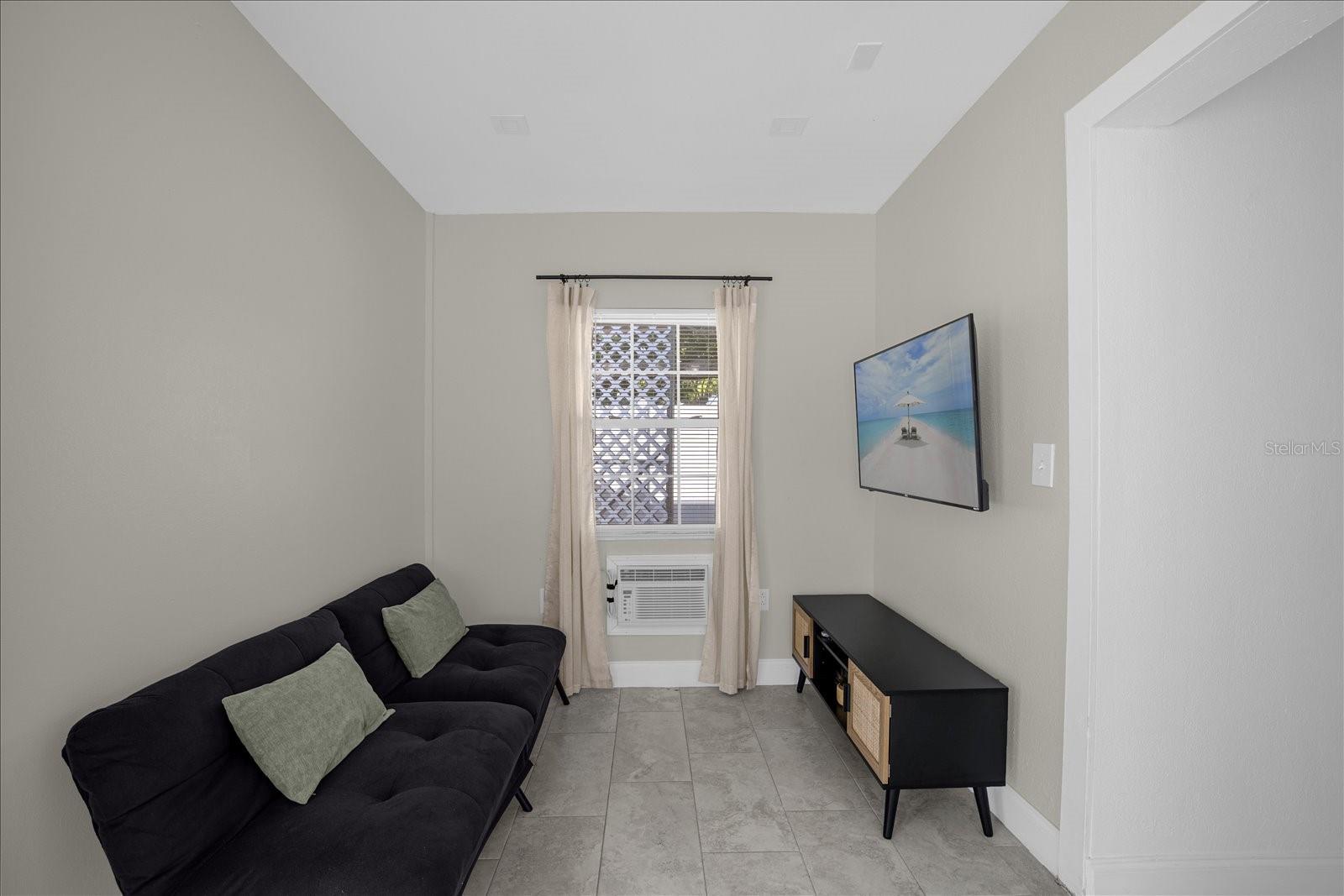 306 MARSHALL ST, CLEARWATER, FL — photo 35