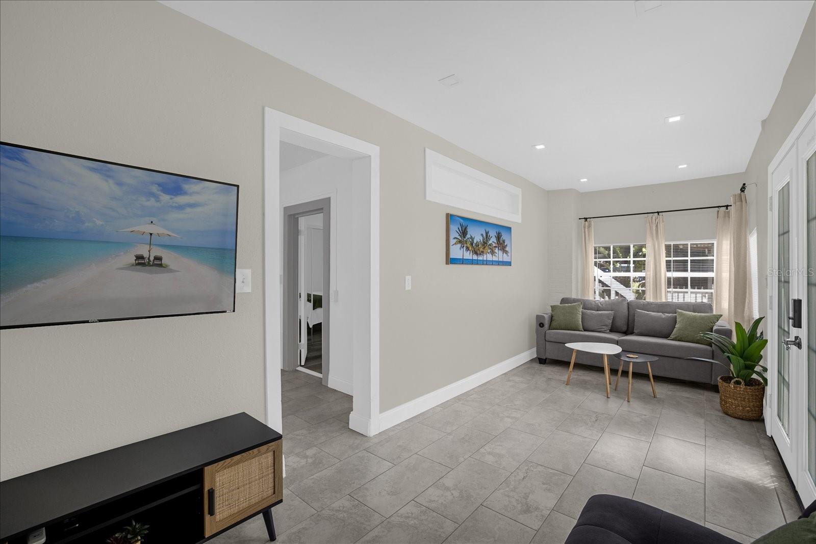 306 MARSHALL ST, CLEARWATER, FL — photo 37