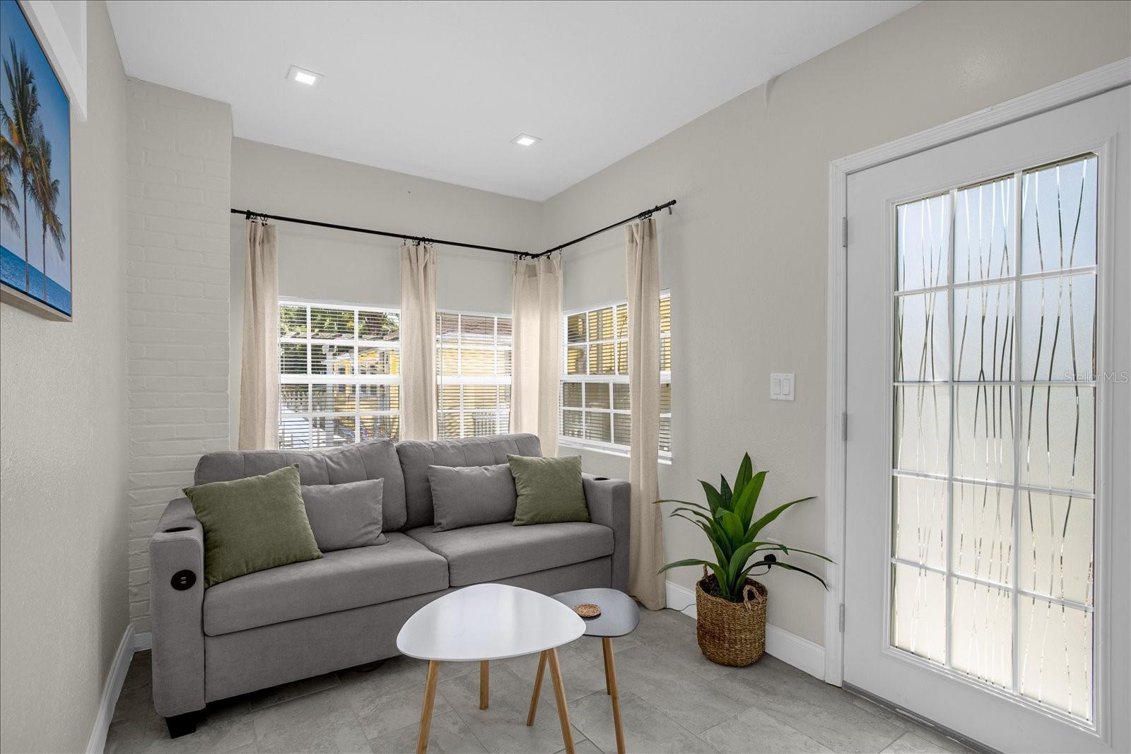 306 MARSHALL ST, CLEARWATER, FL — photo 38