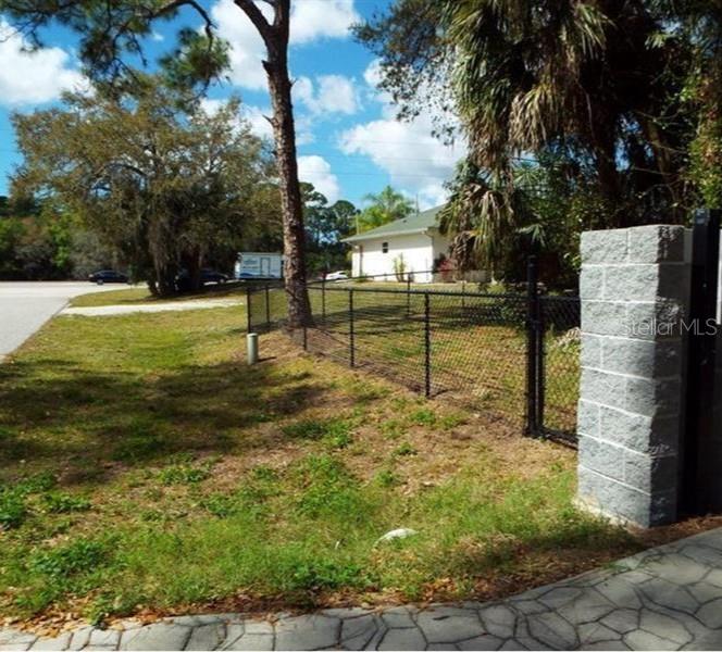 17314 WELLSLEY AVE, PORT CHARLOTTE, FL — photo 2