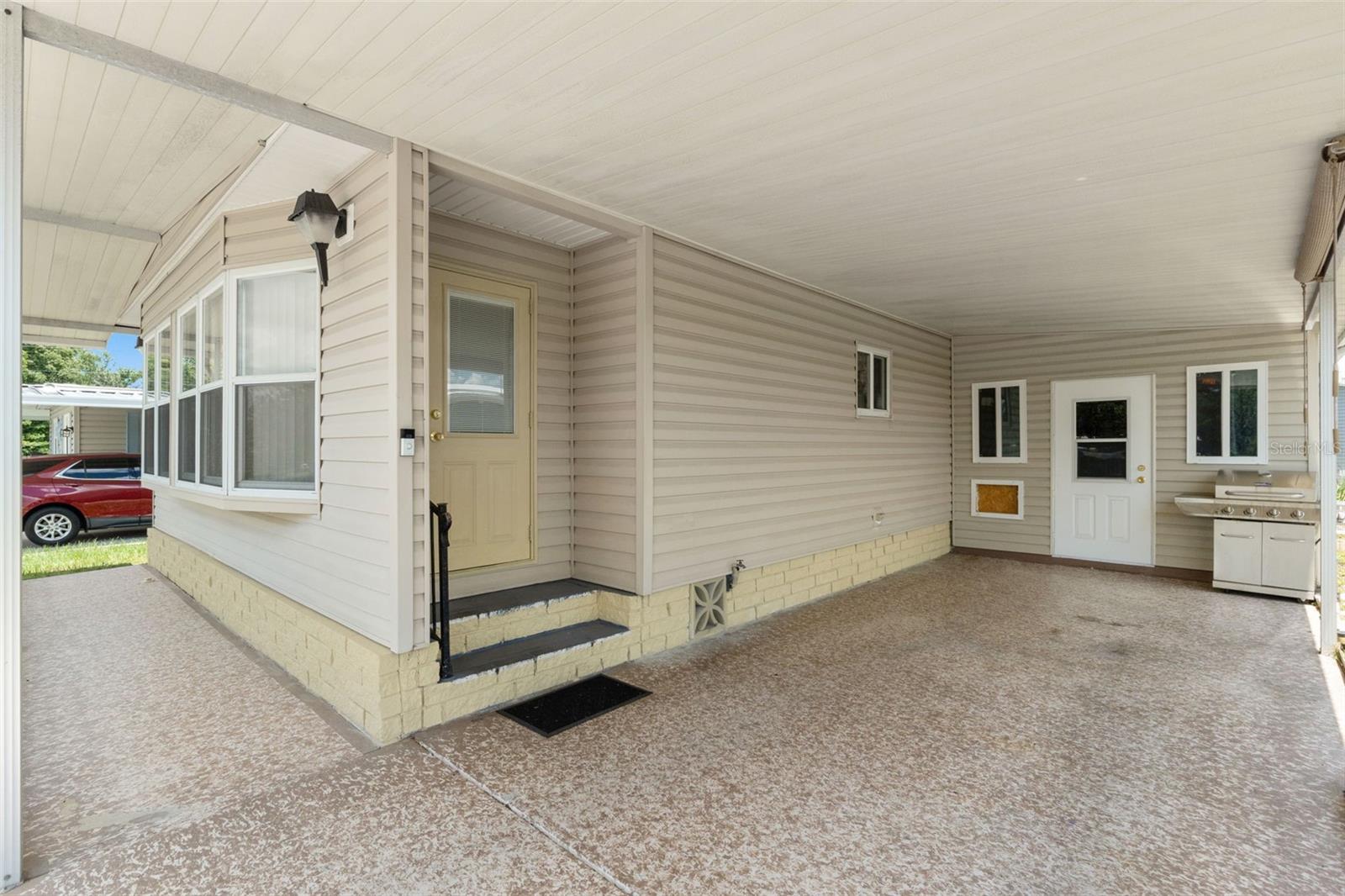 8427 HIGHPOINT BLVD, BROOKSVILLE, FL — photo 4
