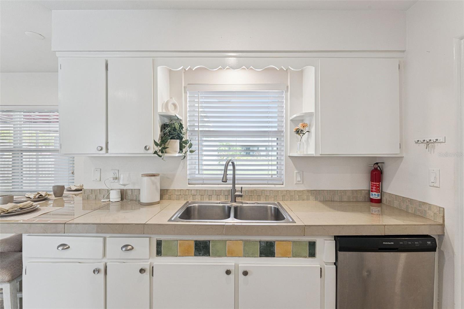 1512 OVERLAKE AVE, ORLANDO, FL — photo 16