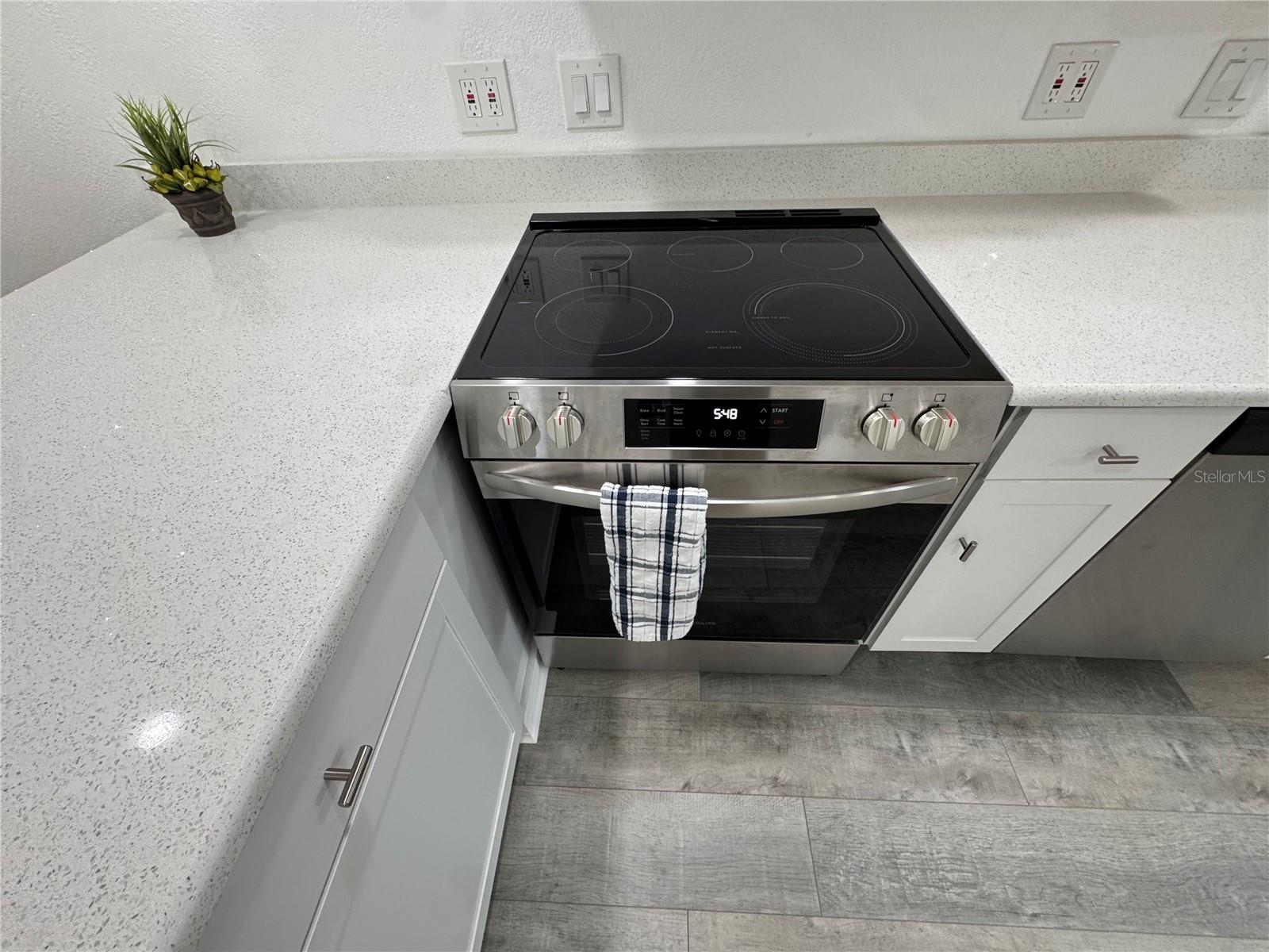 5720 13TH AVE N #106B, ST PETERSBURG, FL — photo 18