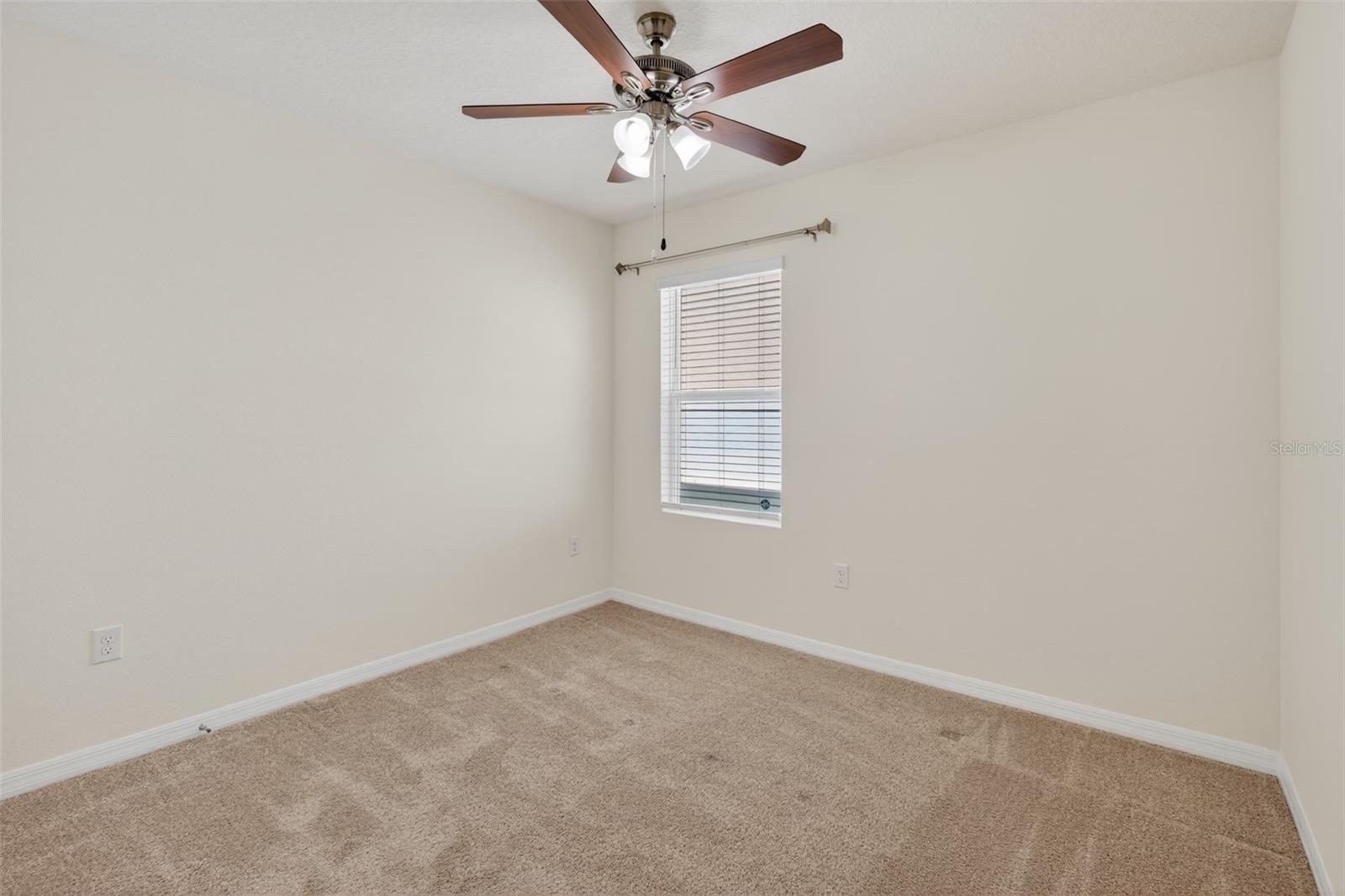 1673 BARBERRY DR, KISSIMMEE, FL — photo 32