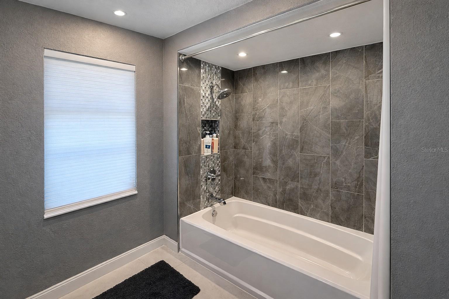 1840 FLAMETREE LN, VENICE, FL — photo 20