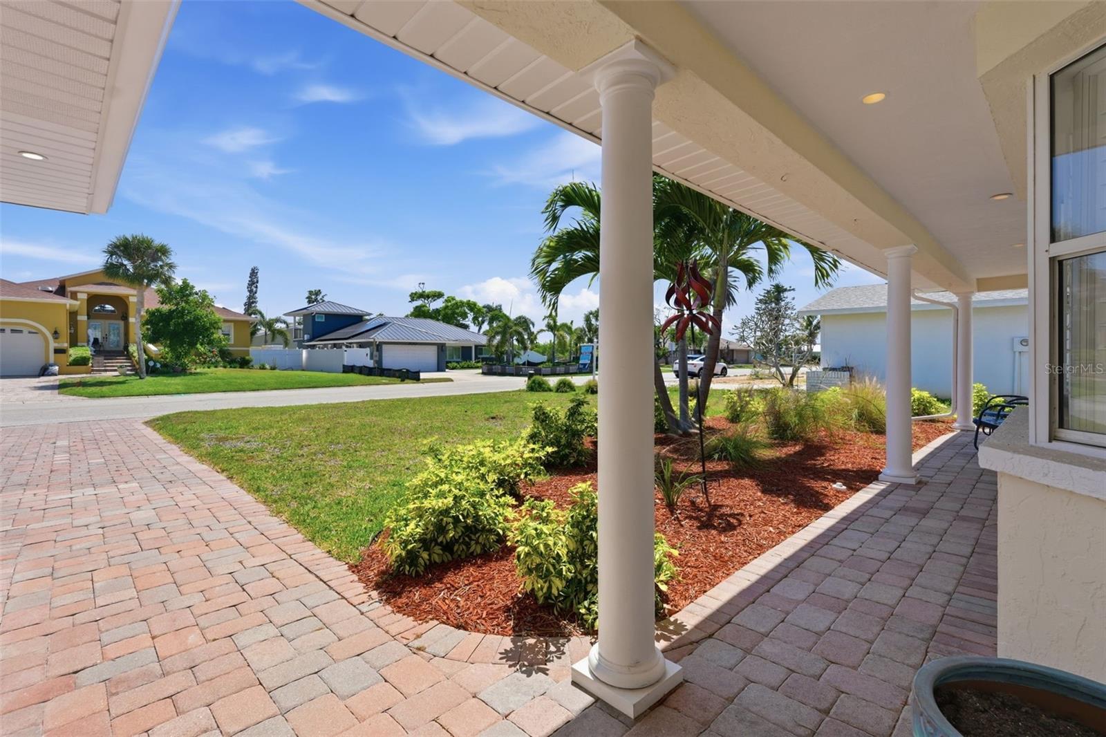 711 64TH AVE, ST PETE BEACH, FL — photo 16