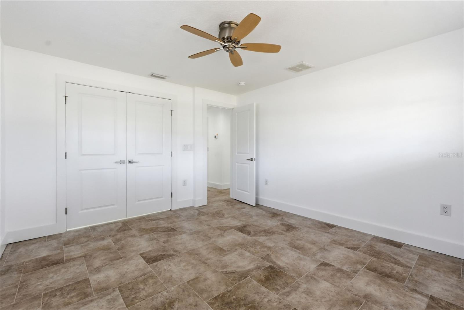 711 64TH AVE, ST PETE BEACH, FL — photo 39