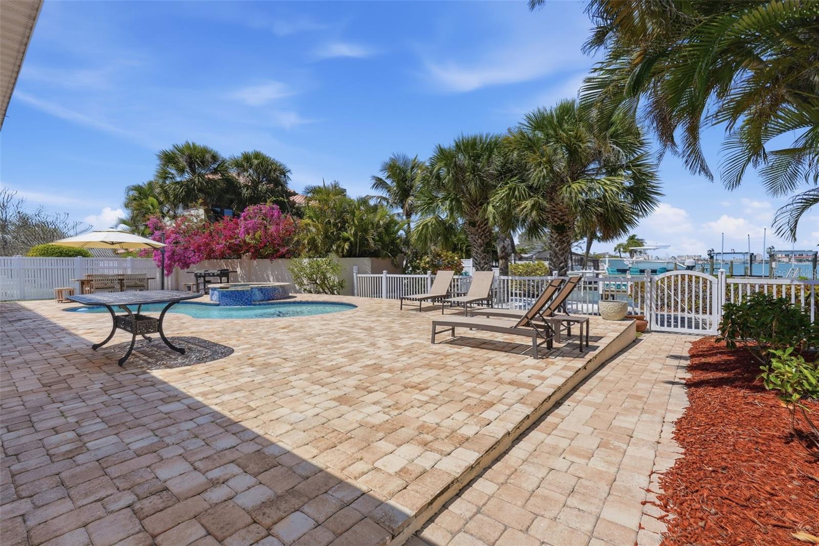 711 64TH AVE, ST PETE BEACH, FL — photo 46