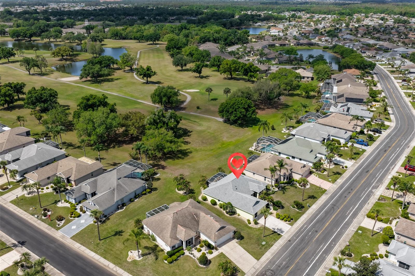 2422 E DEL WEBB BLVD, SUN CITY CENTER, FL — photo 4