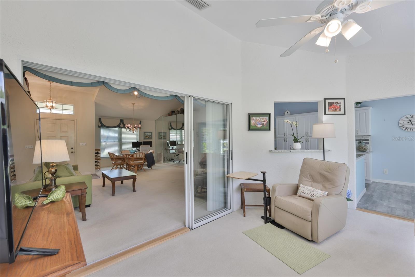 2422 E DEL WEBB BLVD, SUN CITY CENTER, FL — photo 13