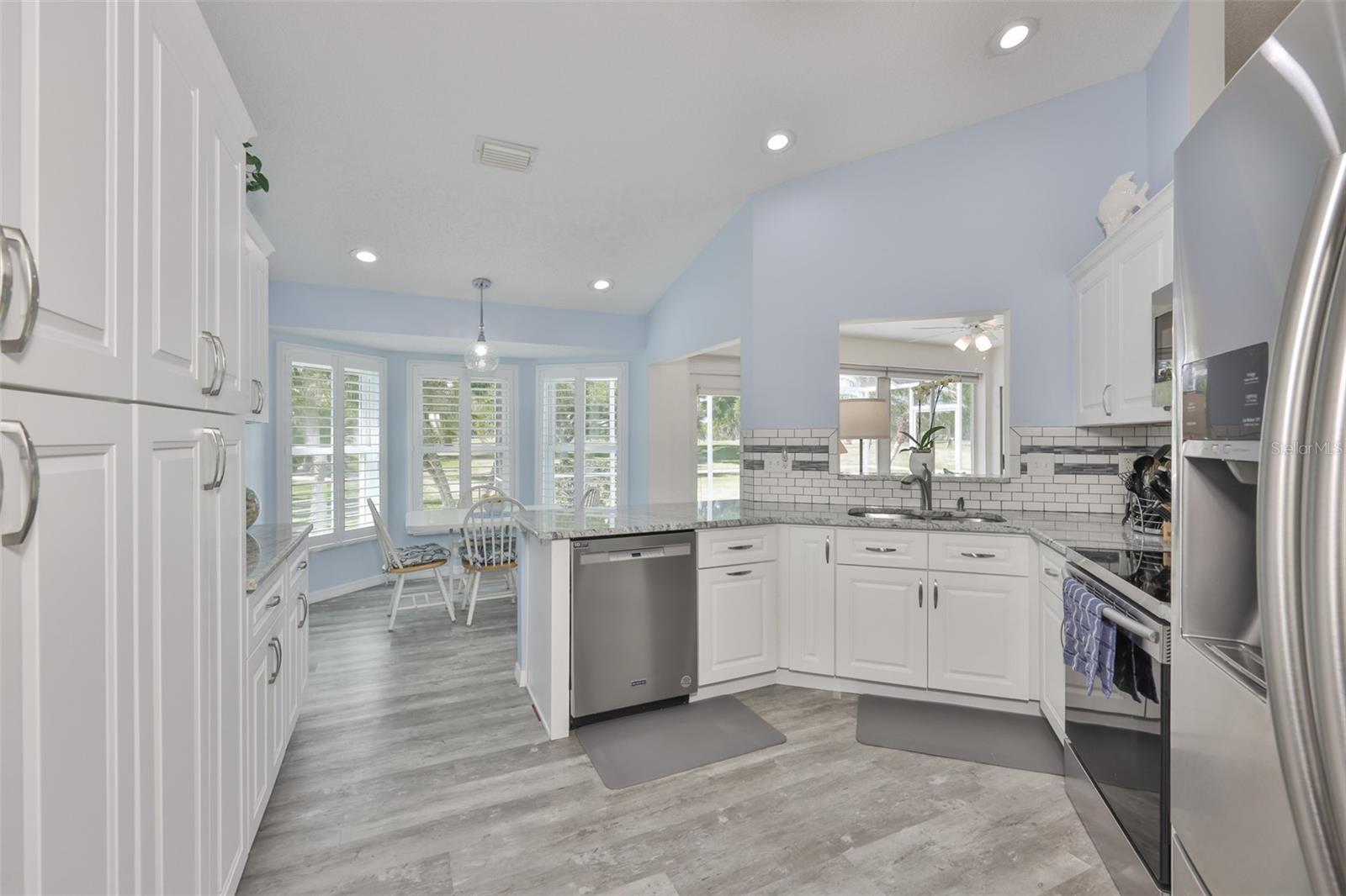 2422 E DEL WEBB BLVD, SUN CITY CENTER, FL — photo 18