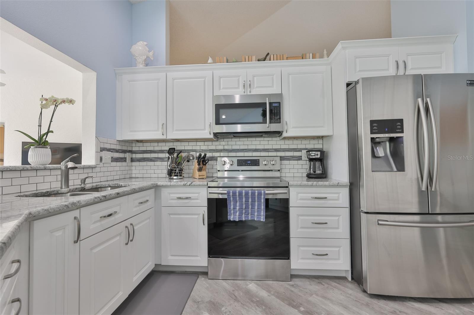 2422 E DEL WEBB BLVD, SUN CITY CENTER, FL — photo 21