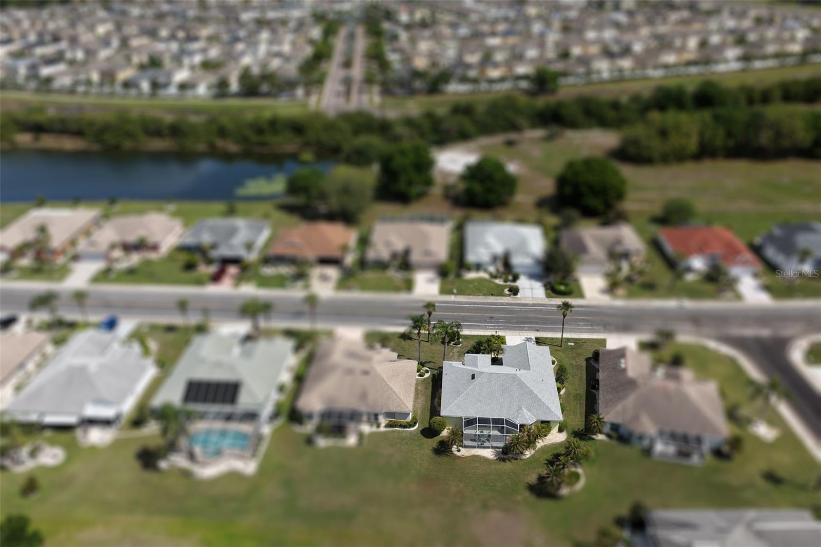 2422 E DEL WEBB BLVD, SUN CITY CENTER, FL — photo 44