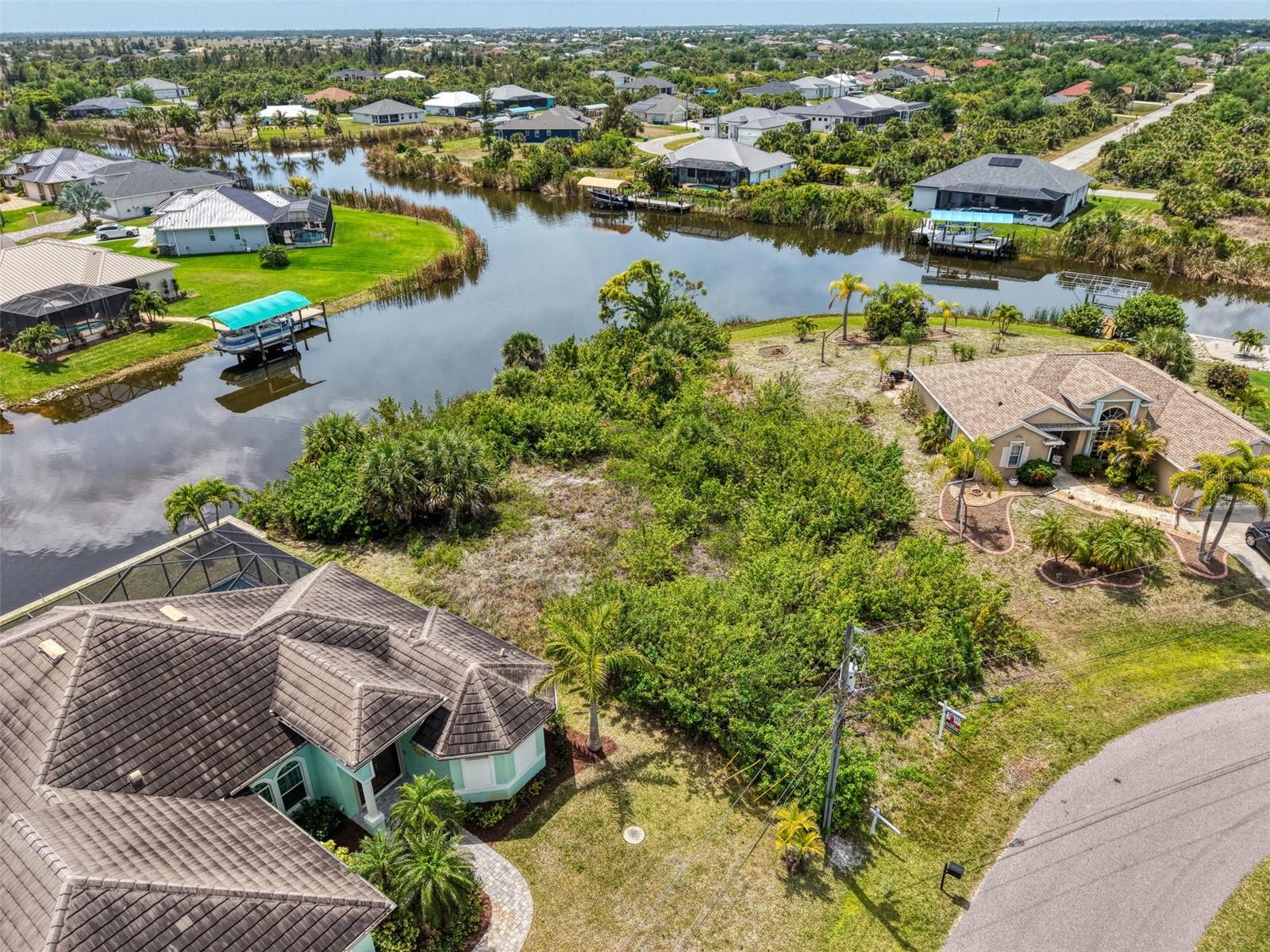 15304 HENNIPEN CIR, PORT CHARLOTTE, FL — photo 22