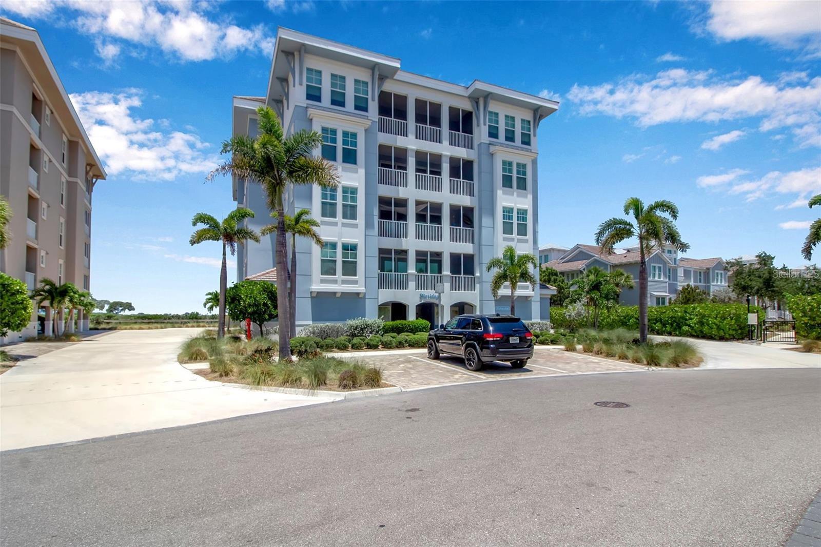 376 ARUBA CIR #301, BRADENTON, FL — photo 3