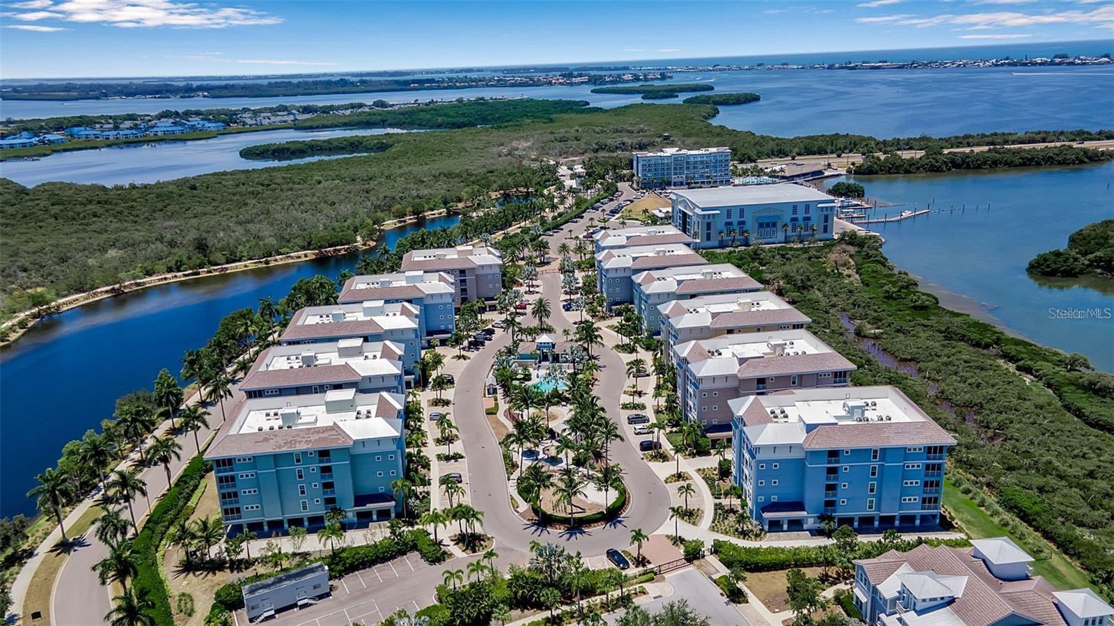 376 ARUBA CIR #301, BRADENTON, FL — photo 10