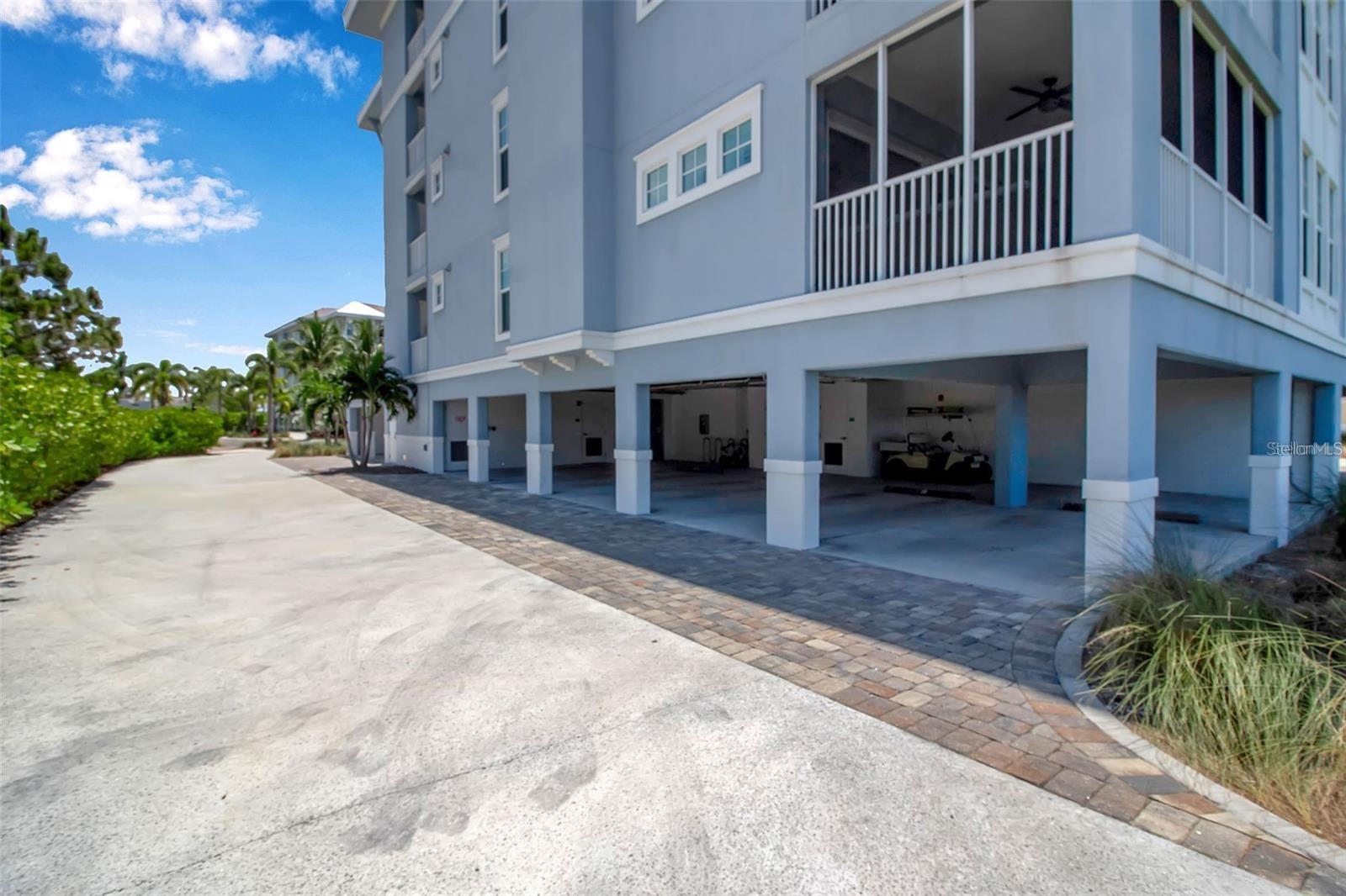 376 ARUBA CIR #301, BRADENTON, FL — photo 16