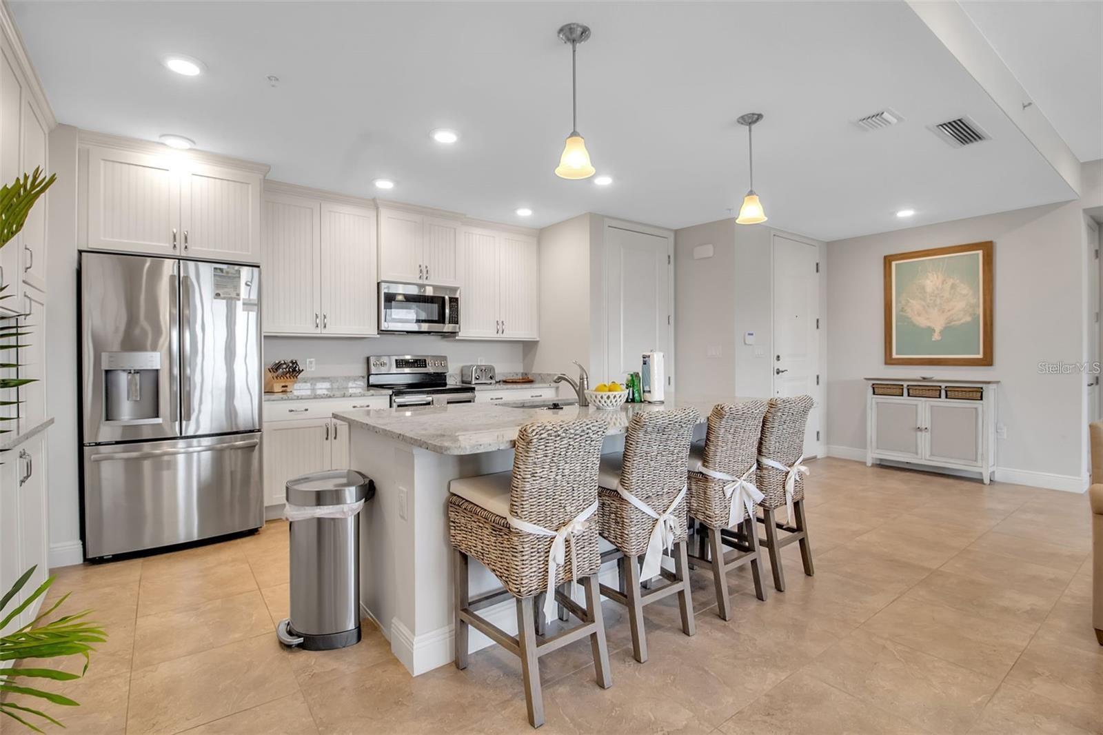 376 ARUBA CIR #301, BRADENTON, FL — photo 29