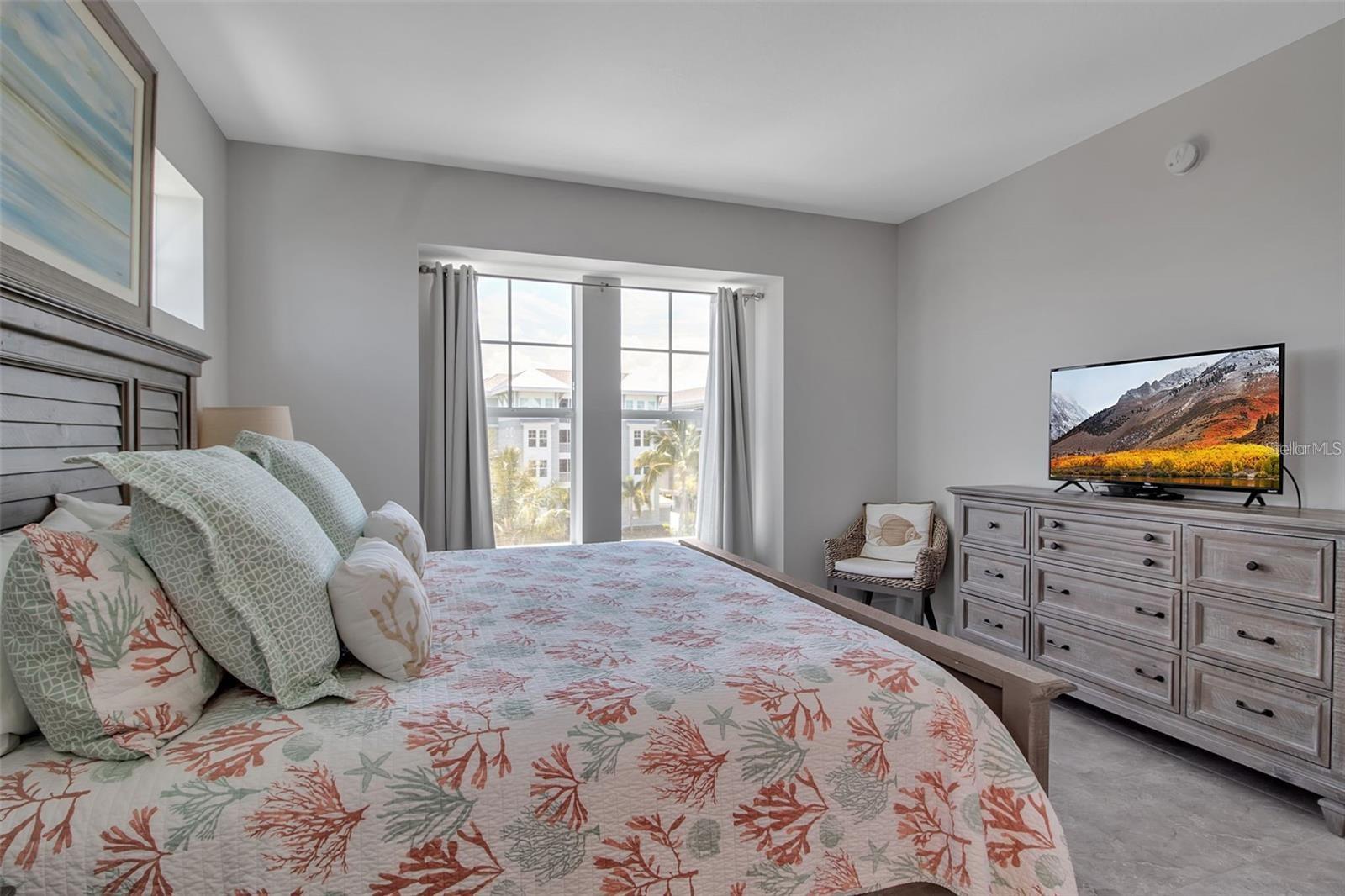376 ARUBA CIR #301, BRADENTON, FL — photo 39