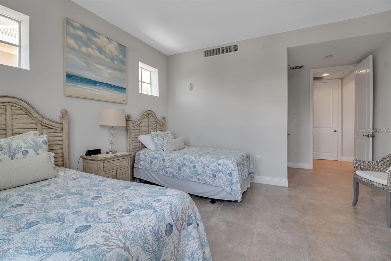 376 ARUBA CIR #301, BRADENTON, FL — photo 43