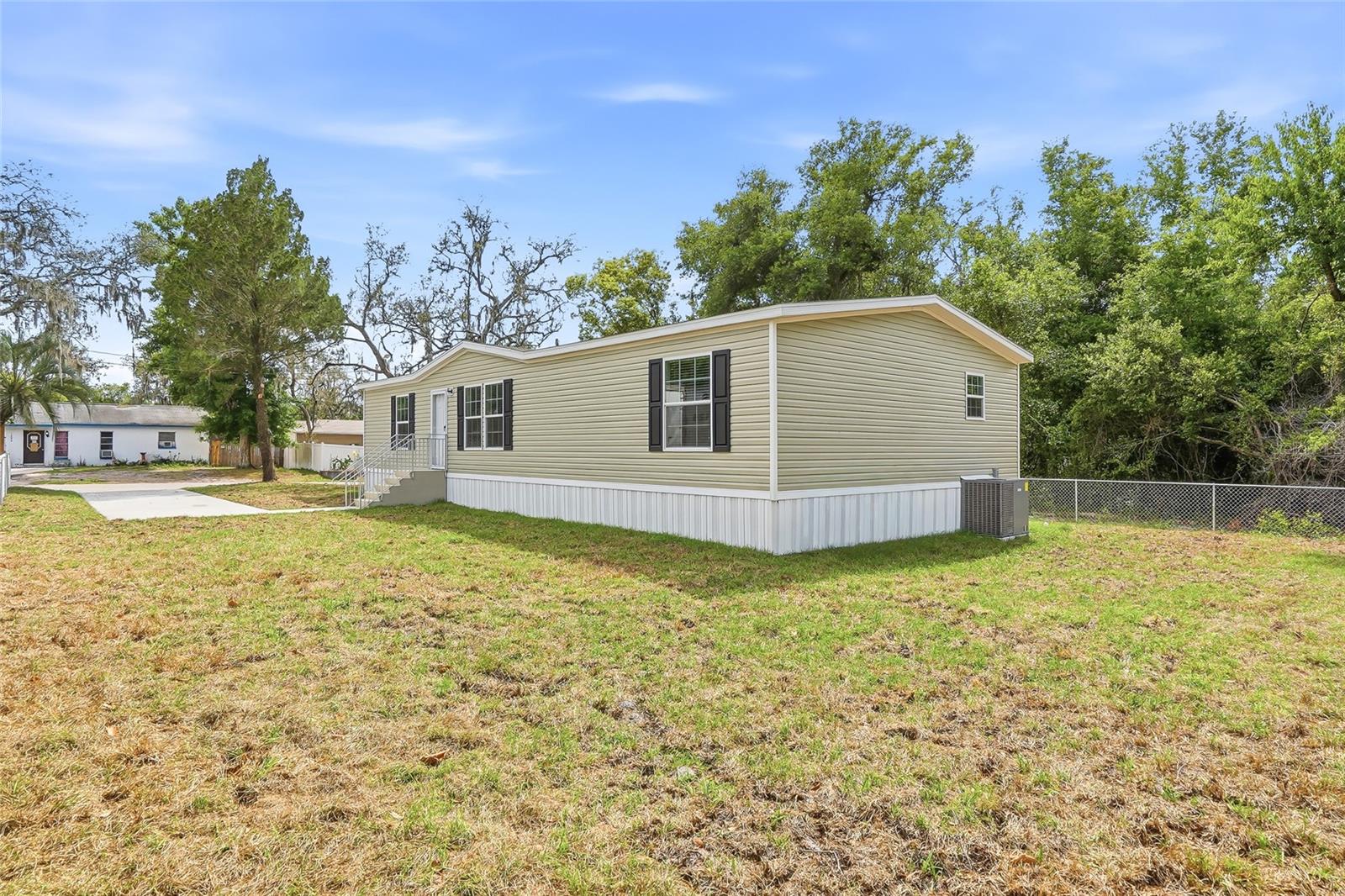 12015 WESTBAY AVE, NEW PORT RICHEY, FL — photo 29