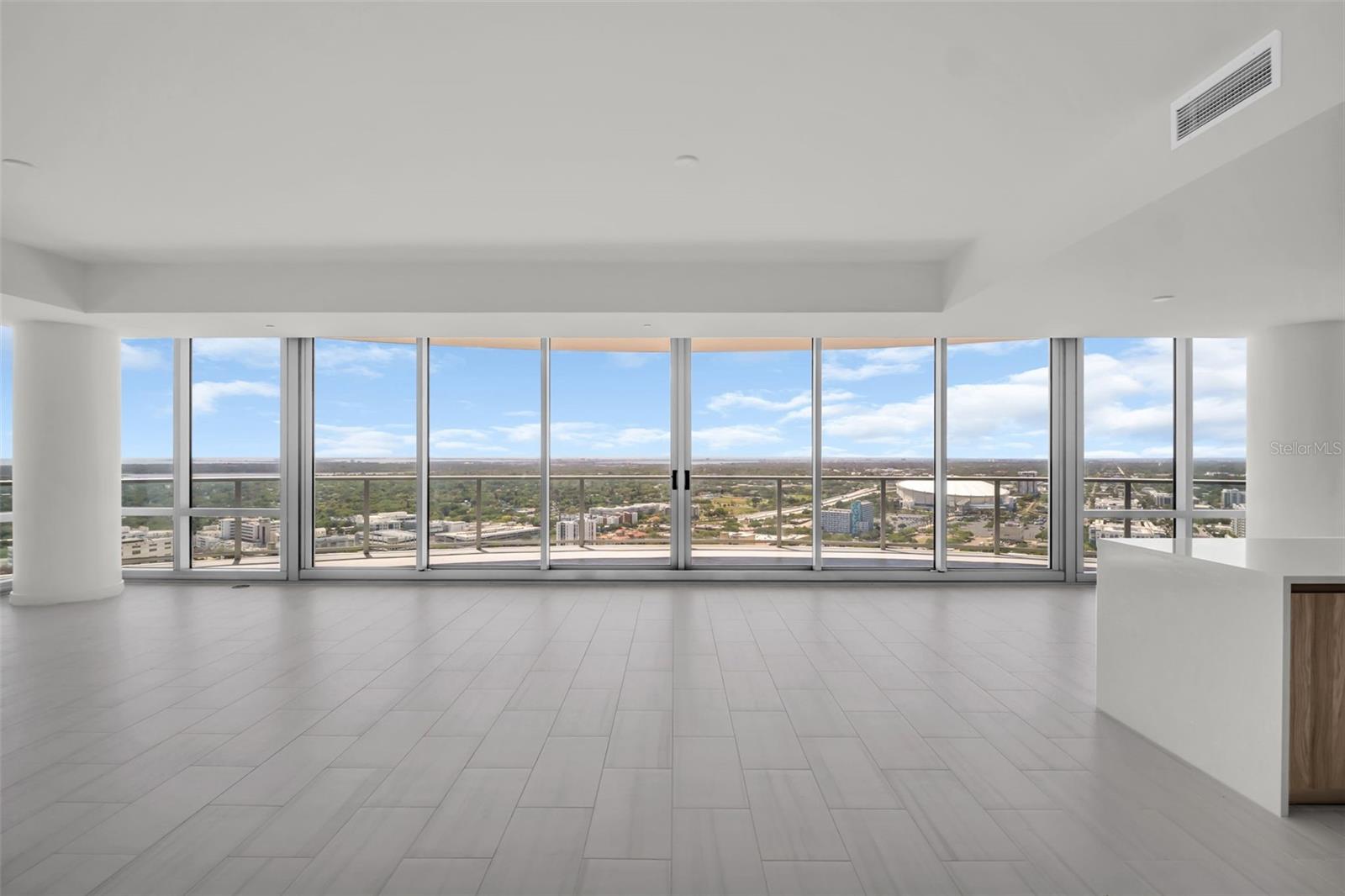 400 CENTRAL AVE #3401, ST PETERSBURG, FL — photo 3