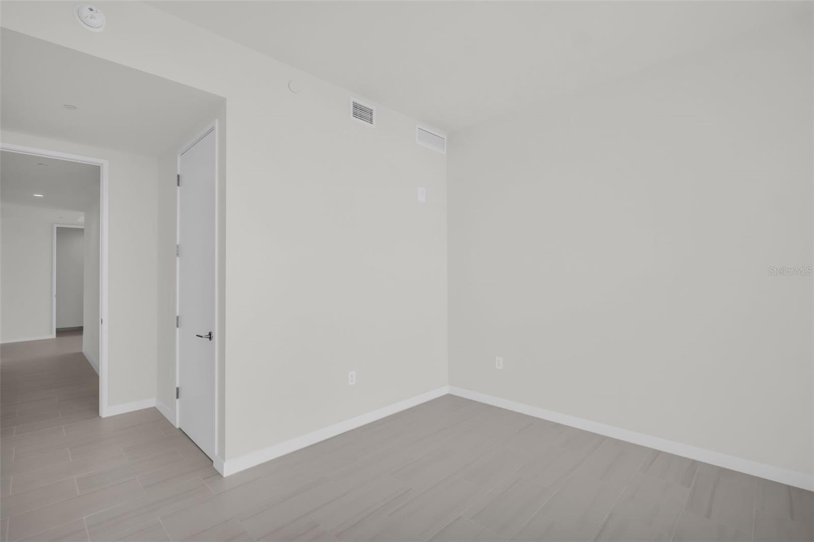 400 CENTRAL AVE #3401, ST PETERSBURG, FL — photo 52