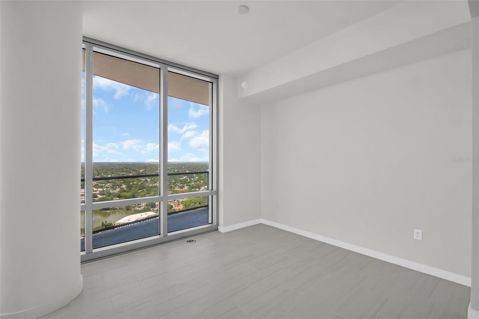 400 CENTRAL AVE #3401, ST PETERSBURG, FL — photo 60