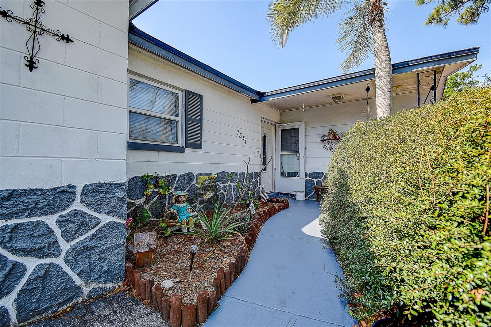 7834 42ND AVE N, ST PETERSBURG, FL — photo 3
